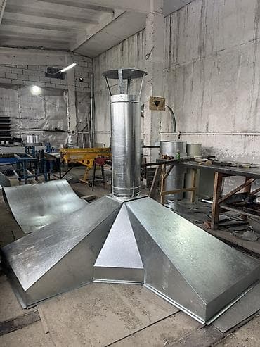 скрытый люк: Зонт дымоходный с переходом на круглый воздуховод (верхний — 1