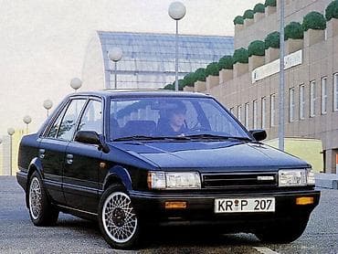 Продаю запчасти на Mazda 323 BF 
седан, 
3 поколение