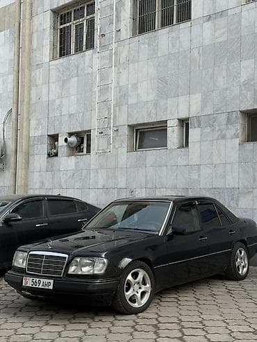 бак 124 мерс: Mercedes-Benz E-Class: 1995 г., 3.2 л, Автомат, Бензин, Седан — 2