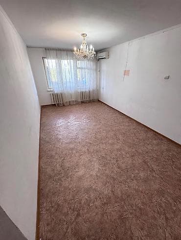 58: 3 комнаты, 58 м², 8 мкр 104 серия, 4 этаж, Требуется ремонт — 5