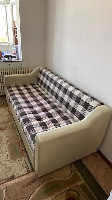 Түз диван, Колдонулган