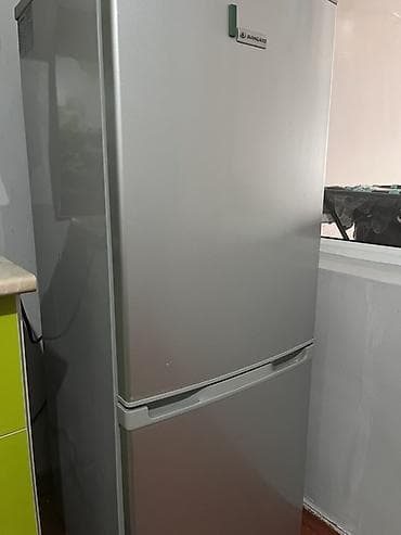 штатив лампа: Холодильник двухкамерный Jangard (серебристый цвет). Основные — 1