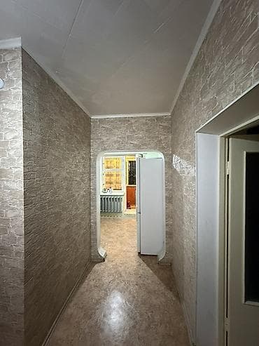 Кыймылсыз мүлк: 2 бөлмө, 43 м², 2 кабат, Косметикалык оңдоо — 4