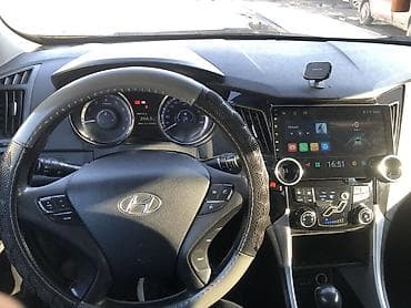 Продажа авто: Hyundai Sonata: 2011 г., 2 л, Газ, Седан — 5