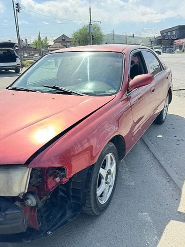 jet auto: Mazda 626: 1998 г., 0.2 л, Ручные, Бензин, Седан — 4