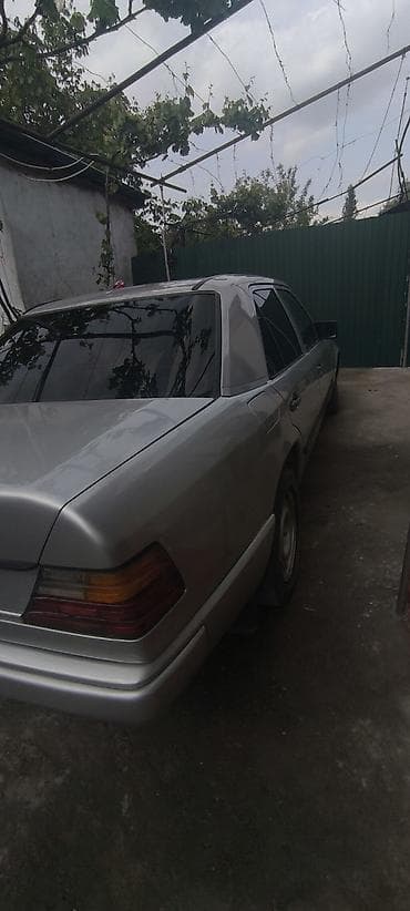 молдинг мерс: Mercedes-Benz W124: 1988 г., 2.5 л, Ручные, Дизель, Седан — 8