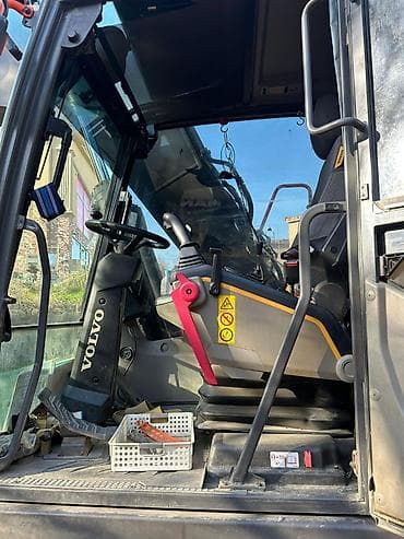 vip razbor: Экскаватор, Volvo, 2016 г., Колесный — 2