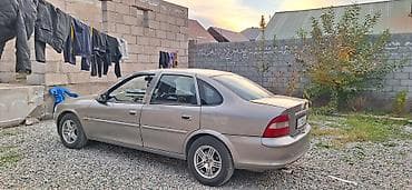 h 1: Opel Vectra: 1997 г., 1.8 л, Автомат, Бензин, Седан — 4