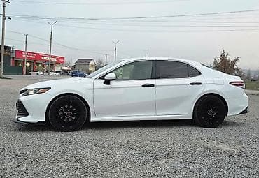 leksus ls: Toyota Camry: 2018 г., 2.5 л, Автомат, Бензин, Седан — 6