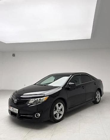 Toyota Camry: 2012 г., 2.5 л, Автомат, Седан