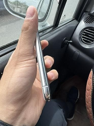 IPhone X, 64 ГБ, Серебристый