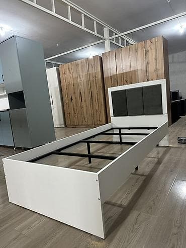 Керебеттер: Бир кишилик керебет, Жаңы, Жумшак башы менен, узуну - 200 см — 1