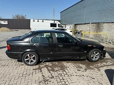 вентилятор е46: BMW 3 series: 1993 г., 1.6 л, Ручные, Бензин, Седан — 4