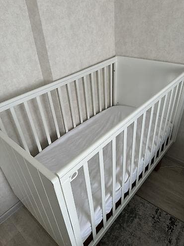 Детская односпальная кровать, Б/у, Для девочки, Для мальчика, С матрасом, Дерево, Самовывоз