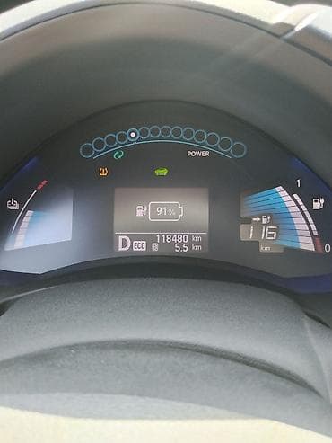 ботореи: Nissan Leaf: 2014 г., 0.1 л, Автомат, Электромобиль, Хэтчбэк — 10