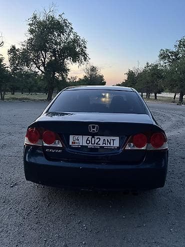 купить авто дёшево: Honda Civic: 2006 г., 1.8 л, Автомат, Бензин, Седан — 4