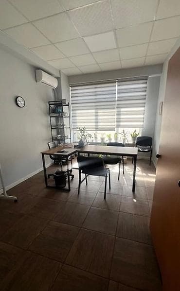 Аренда офисов, 15 м², В административном здании, С видом на горы, 1 линия, С отдельным входом