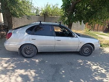 bme e34: Toyota Corolla: 2000 г., 1.8 л, Автомат, Бензин, Хэтчбэк — 7