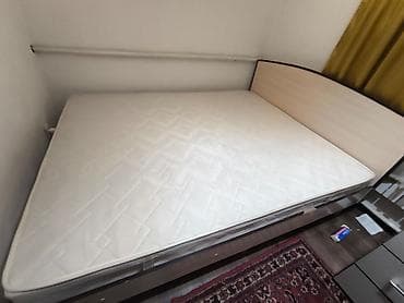 пластиковый уголок: Кровать-уголок с матрасом - Формат: угловая двуспальная кровать с — 1