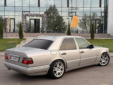 дифлектор для кондиционера: Mercedes-Benz W124: 1993 г., 3.2 л, Автомат, Бензин, Седан — 3