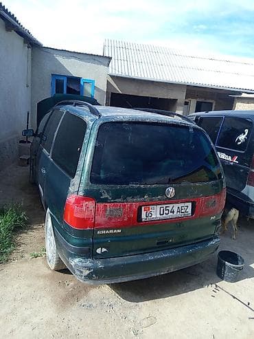 Volkswagen Sharan: 2000 г., 2 л, Бензин, Минивэн