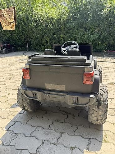 трактор детский с прицепом: Детский электрический джип-внедорожник 4x4 (двухместный) - Кузов в — 4