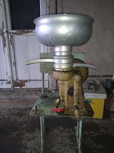 Продается сепаратор Волга СССР. Сут машина сатылат