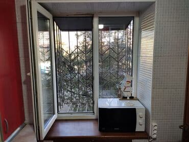 пользовались: 3 комнаты, 56 м², 2 этаж — 20