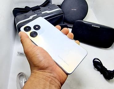 техно спарк 10: Tecno Spark 10 Pro, Б/у, 128 ГБ, цвет - Белый, 1 SIM, eSIM, 2 SIM — 10