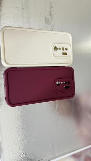 Силиконовые чехлы для смартфона с блоком камер из 4 круглых отверстий at lalafo.kg Силиконовые чехлы для смартфона с блоком камер из 4 круглых отверстий