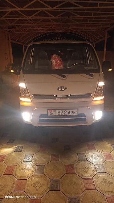 bongo: Легкий грузовик, Kia, Б/у — 2