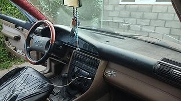 Audi: Audi 100: 1991 г., 0.2 л, Механика, Бензин, Седан — 4