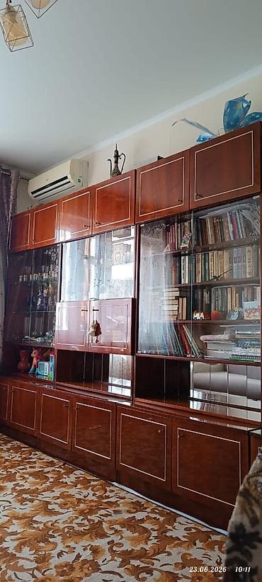 сервант ссср: Стенка-шкаф, Тип стенки-шкафа: Советская, Для зала, Б/у, Особенности: Для хранения посуды — 1