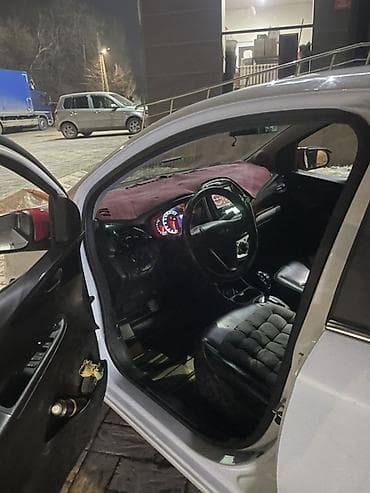 камир 70: Chevrolet Spark: 2016 г., 0.1 л, Автомат, Бензин, Хэтчбэк — 5