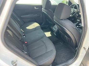 Kia K5: 2018 г., 2.4 л, Автомат, Бензин, Минивэн