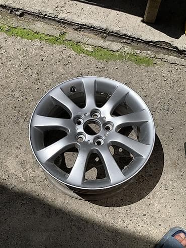 купить диски камри 70: Литые Диски R 16 Lexus, 1 шт, отверстий - 5, Б/у — 3