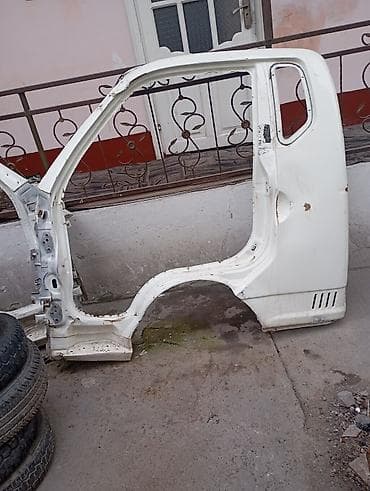 e39 m5: Hyundai — 8