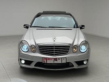 Mercedes-Benz E-Class: 2002 г., 5 л, Автомат, Бензин, Седан
