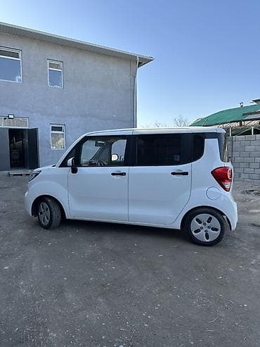 ravon 3: Kia Ray: 2021 г., 1 л, Автомат, Бензин, Вэн/Минивэн — 5