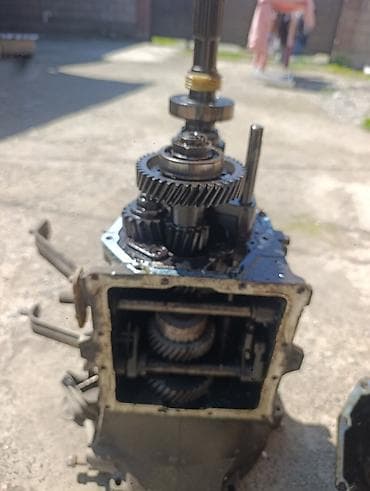 разбор тракторов: Коробка передач Механика Hyundai — 2