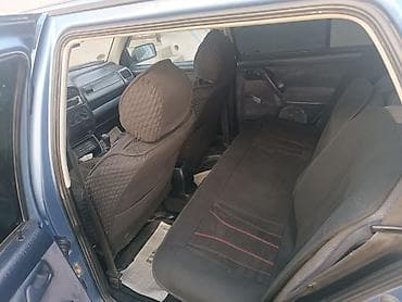салон на гольф 2: Volkswagen Vento: 1993 г., 1.8 л, Механика, Бензин, Хэтчбэк — 5