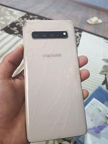 apple watch se 1: Samsung Galaxy S10 Plus, цвет - Белый — 2
