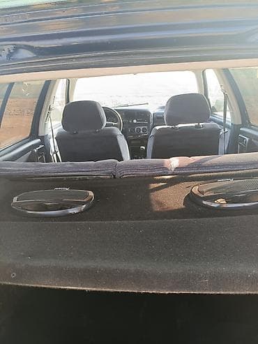разбор passat b3: Volkswagen Golf: 1992 г., 1.8 л, Механика, Хэтчбэк — 5