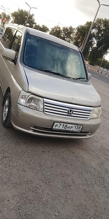 Продажа авто: Honda Stepwgn: 2002 г., Автомат, Бензин, Минивэн — 2