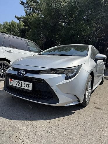 rd 1: Toyota Levin: 2019 г., 1.8 л, Вариатор, Гибрид, Седан — 3