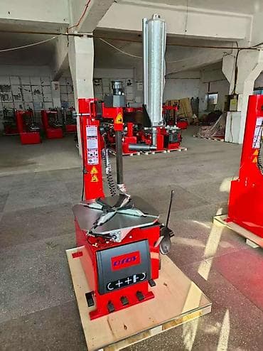 Контейнеры: Шиномонтажный комплект: шиномонтажный станок и балансировочный стенд — 3