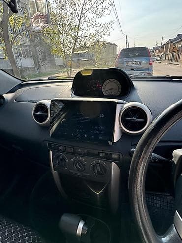 corolla spacio: Toyota Ist: 2003 г., 1.3 л, Автомат, Бензин, Хэтчбэк — 7