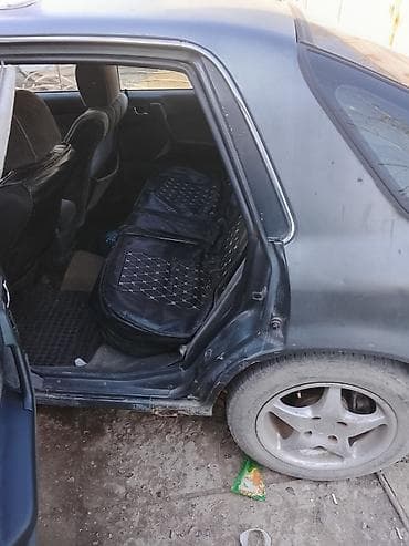 е46 салон: Легковой автомобиль (седан), салон и багажник Описание: - Кузов — 9