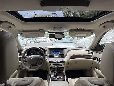 Infiniti M: 2011 г., 3.7 л, Автомат, Бензин, Седан — 3