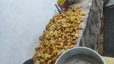 Домашние хрустики/хворост - Свежие, румяные кусочки хрустящего теста